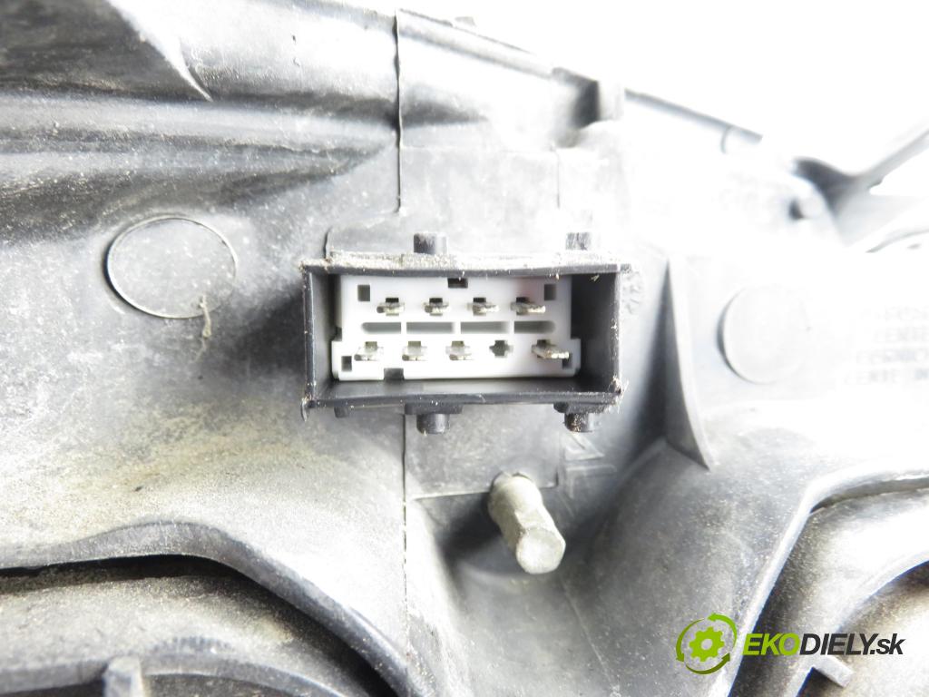 CITROEN C3 I (FC_) HB 2006 44,00 1.1 i - HFX (TU1A) 1124,00 Svetlo LP 9682673080