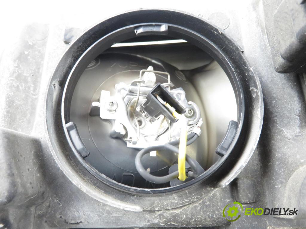 RENAULT LAGUNA II Grandtour (KG0/1_) KOMBI 2003 0,00 1.9 dCi (KG0E, KG0R) - F9Q 752 1870,00 Svetlo PP 8200163324