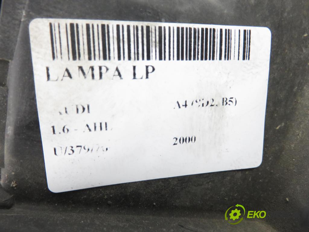 AUDI A4 (8D2, B5) SEDAN 2000 74,00 1.6 - AHL 1595,00 Svetlo LP 8D0941003AK