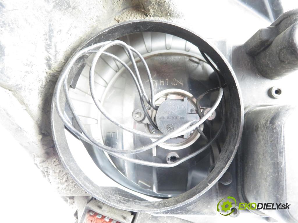 OPEL ASTRA H (A04) HB 2005 74,00 1.7 CDTI - Z 17 DTH 1686,00 Svetlo LP 24451032