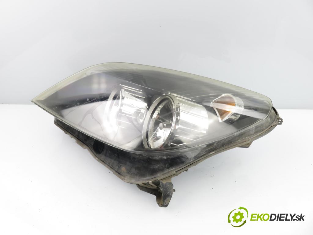 OPEL ASTRA H (A04) HB 2005 74,00 1.7 CDTI - Z 17 DTH 1686,00 Svetlo LP 24451032