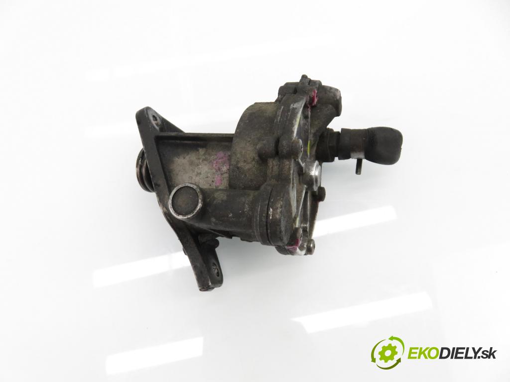 VW TRANSPORTER IV Platforma / podwozie (70E, 70L, 70M, 7DE, 7DL KABINA/PLATFORMA 1993 57,00 2.4 D 78 - AAB 2370,00 Pumpa vákuová 074145100A ; 72230009