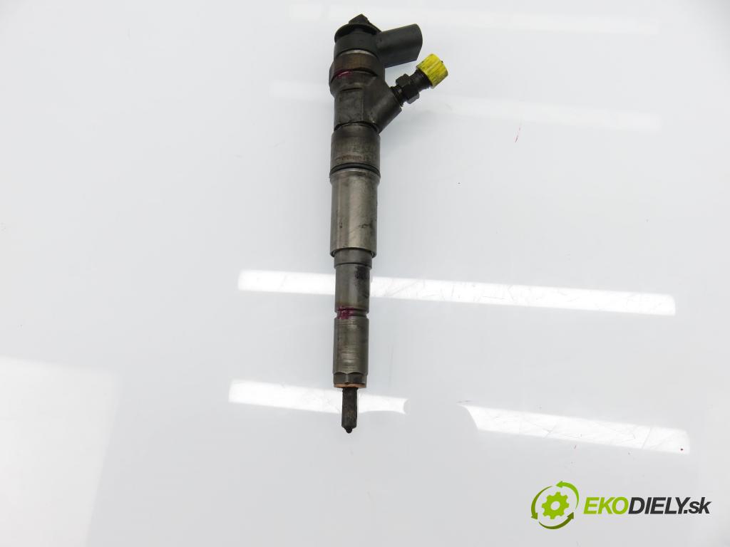 BMW 3 Touring (E46) KOMBI 2004 110,00 320 d 150 - M47 D20 (204D4) 1995,00 vstrekovač 0445110131 ; 7789661 (Vstrekovač paliva)