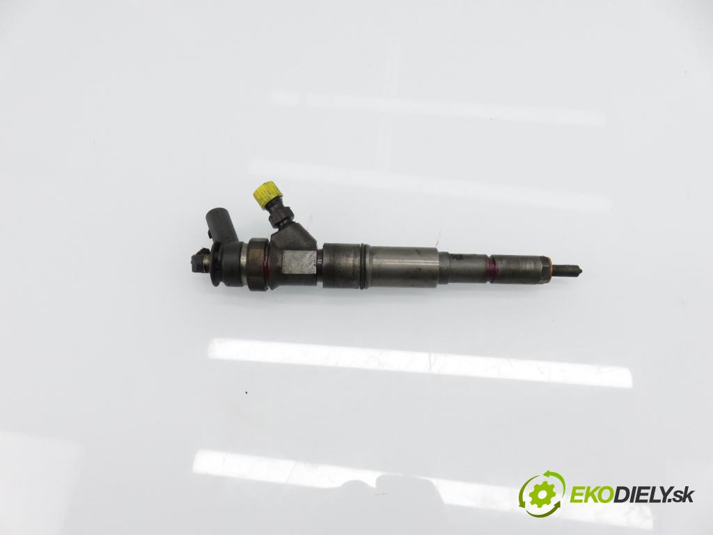 BMW 3 Touring (E46) KOMBI 2004 110,00 320 d 150 - M47 D20 (204D4) 1995,00 vstrekovač 0445110131 ; 7789661 (Vstrekovač paliva)