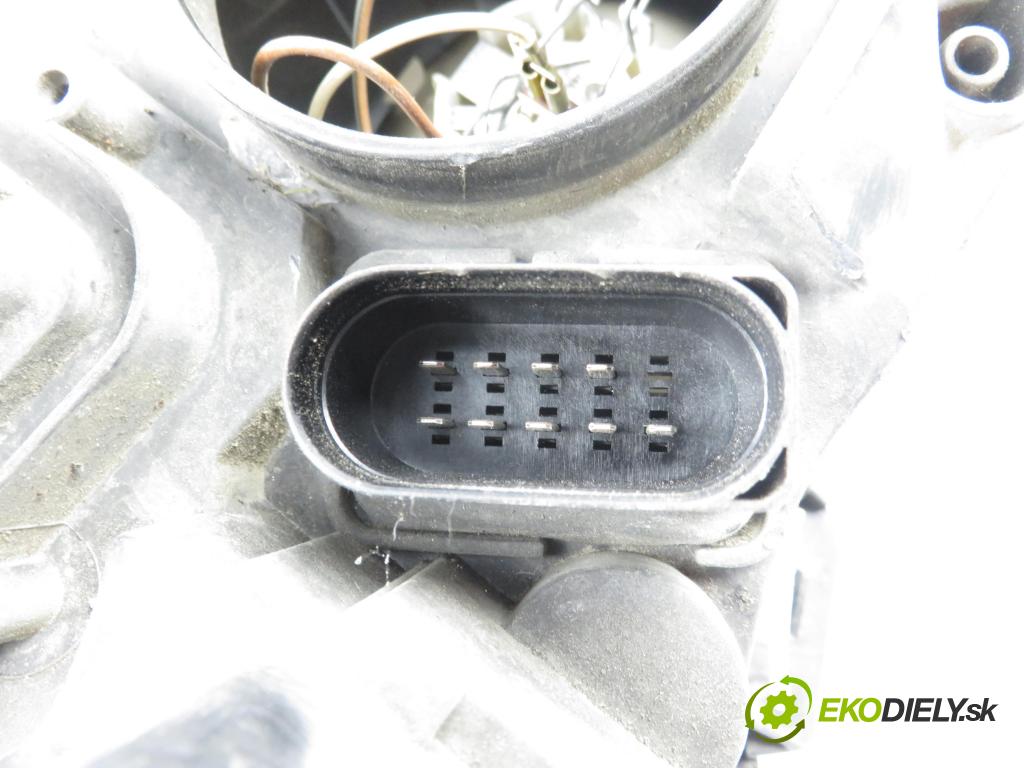 VW POLO (9N_) HB 2002 59,00 1.4 TDI - BNV 1422,00 Svetlo PP 6Q1941008M ; 0301190202