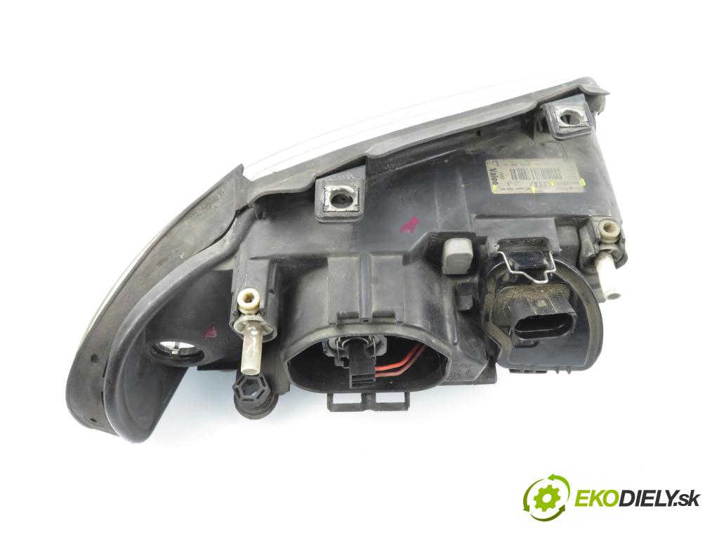 AUDI A4 Avant (8D5, B5) KOMBI 1999 81,00 1.9 TDI - AFN 1896,00 Svetlo LP 8D0941029AK ; 89300375