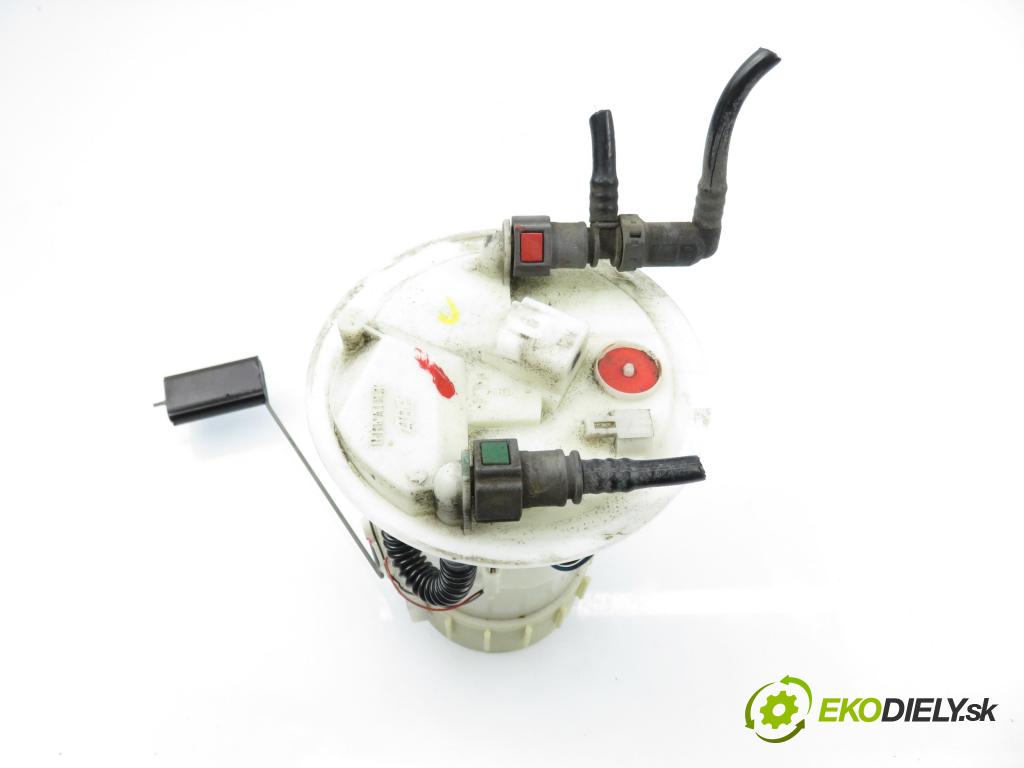 RENAULT SCENIC II (JM0/1_) MINIVAN 2004 82,00 1.6 16V (JM1R) - K4M 766 1598,00 Pumpa paliva 8200130191D