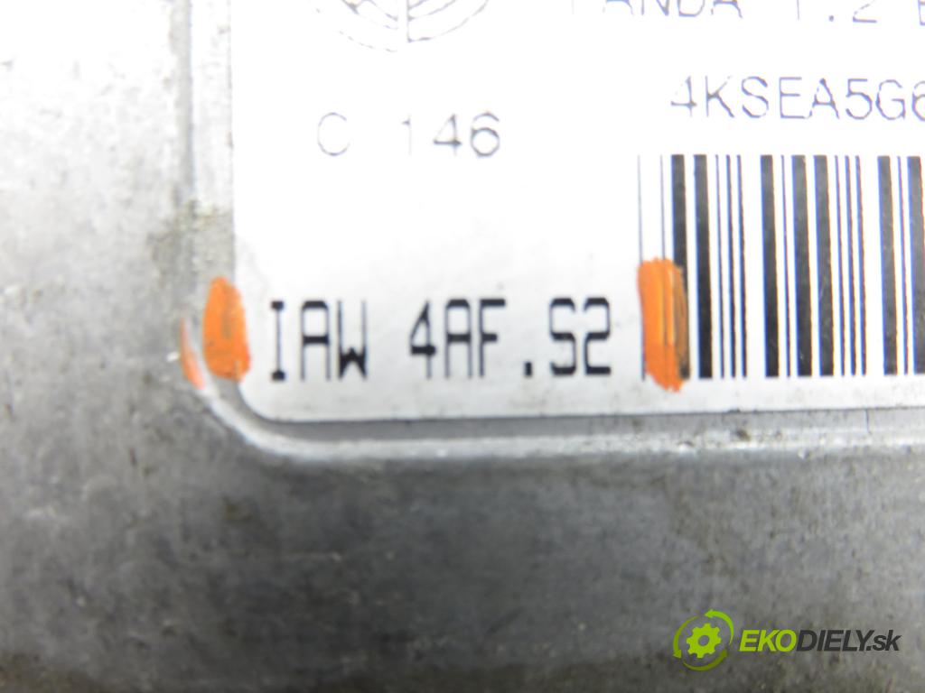 FIAT PANDA (169_) HB 2003 44,00 1.2 - 188 A4.000 1242,00 Riadiaca jednotka Motor 55196262 ; IAW4AFS2