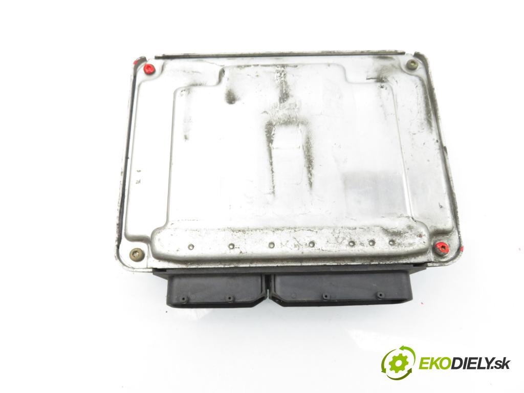 VW GOLF IV (1J1) HB 2001 81,00 1.9 TDI - ASV 1896,00 Riadiaca jednotka Motor 038906012AP ; 0281010126