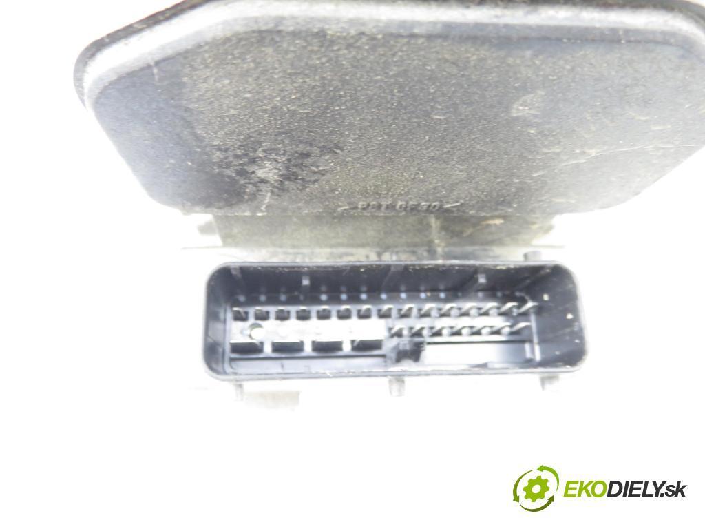 AUDI A4 Avant (8D5, B5) KOMBI 1998 66,00 1.9 TDI - AHU 1896,00 Pumpa ABS 0273004281 ; 0265216559 ; 8E0614111AB (Pumpa ABS)