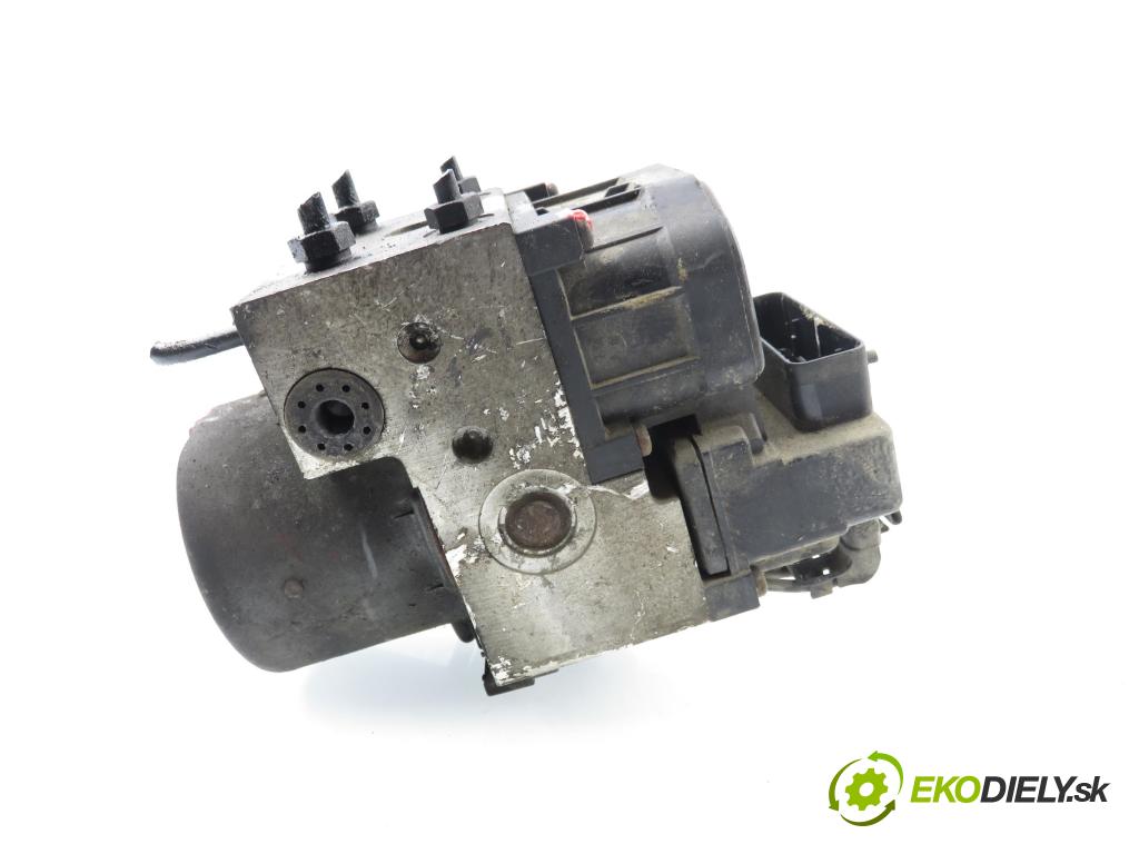 AUDI A4 Avant (8D5, B5) KOMBI 1998 66,00 1.9 TDI - AHU 1896,00 Pumpa ABS 0273004281 ; 0265216559 ; 8E0614111AB (Pumpa ABS)