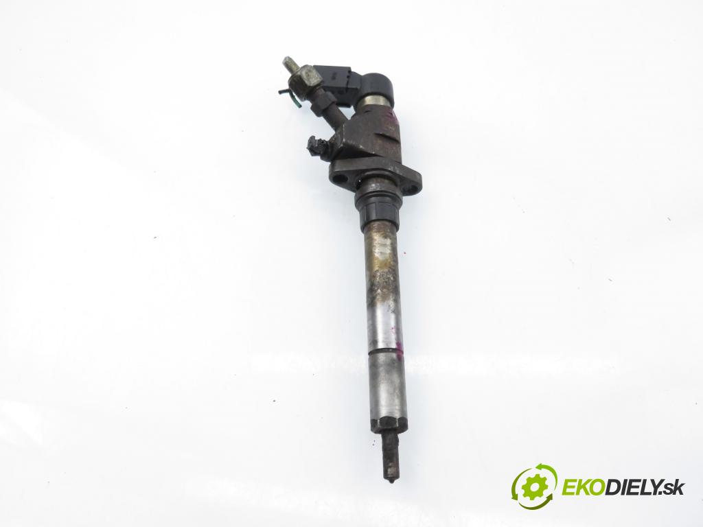 FORD FOCUS II (DA_, HCP) HB 2006 100,00 2.0 TDCi - G6DA 1997,00 vstrekovač 9657144580 (Vstrekovač paliva)