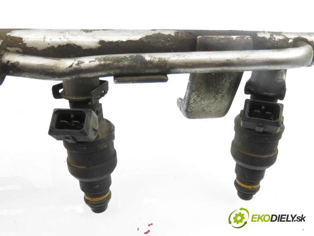 VW PASSAT B5 Variant (3B5) KOMBI 1998 110,00 1.8 T - AEB 1781,00 Lišta vstrekovacia 0280150447 ; 058133551 ; 068133681 (Vstrekovacia lišta)