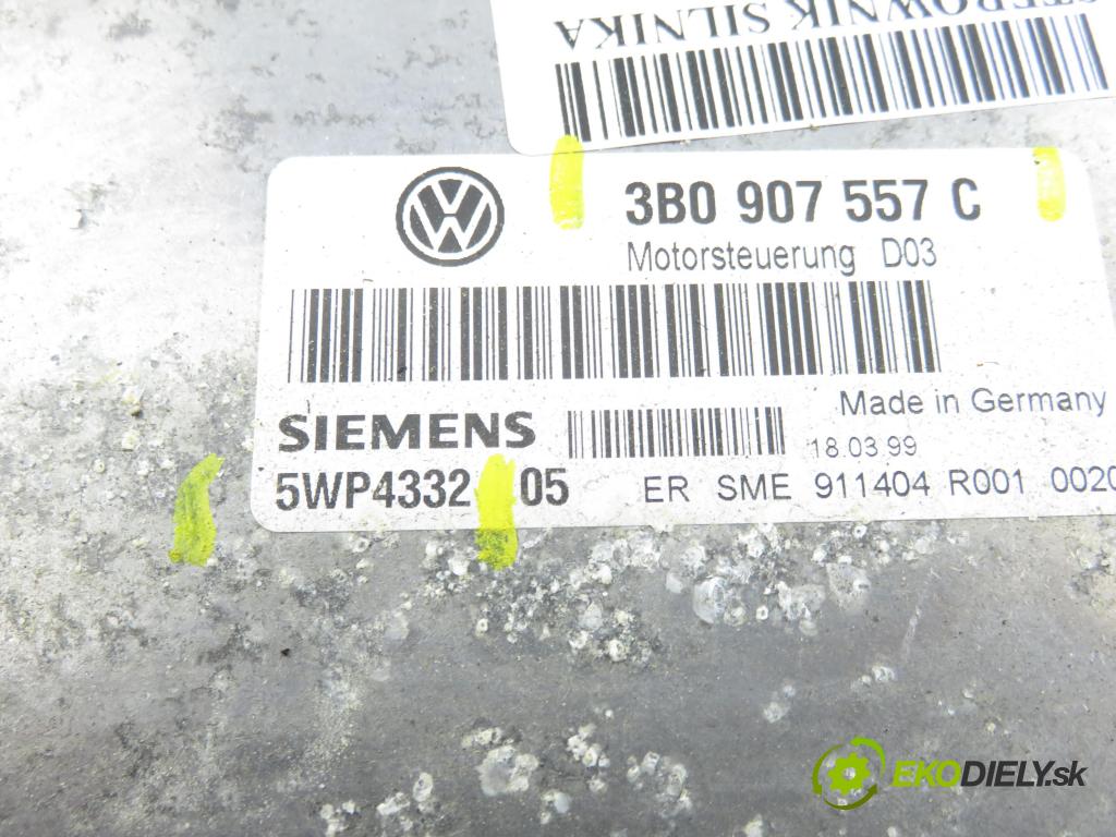 VW PASSAT B5 Variant (3B5) KOMBI 1999 74,00 1.6 - AHL 1595,00 řídící jednotka motora 3B0907557C ; 5WP4332