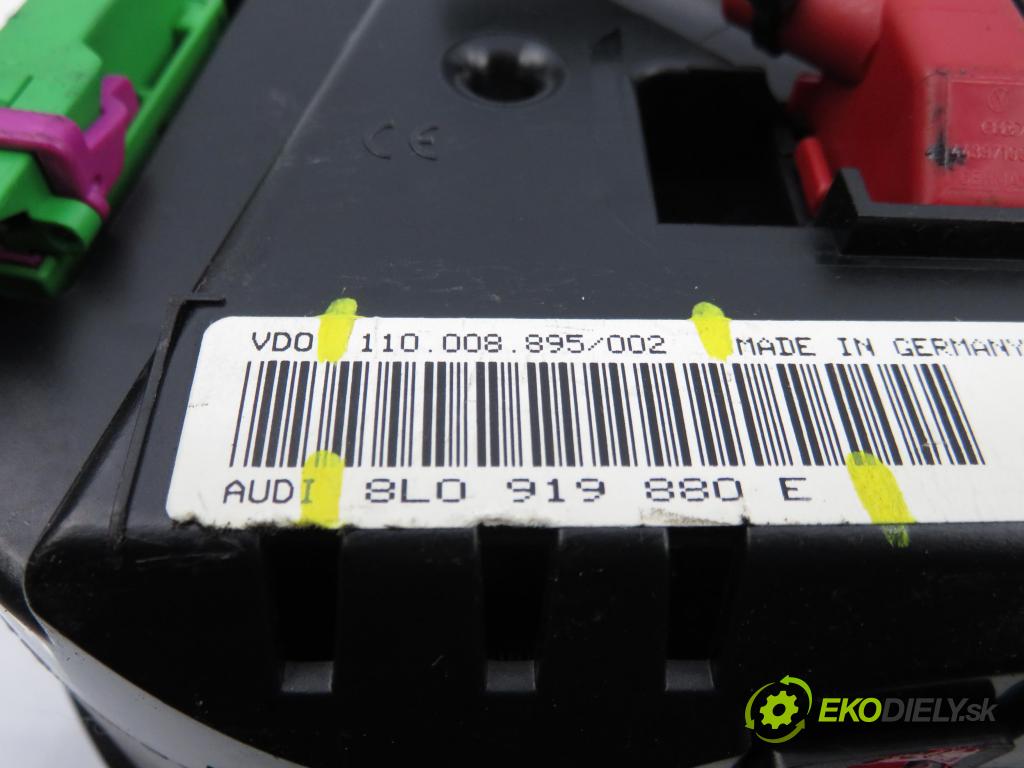 AUDI A3 (8L1) HB 2001 110,00 1.8 T - AGU 1781,00 Prístrojovka elektrický 8L0919880E ; 110008895002