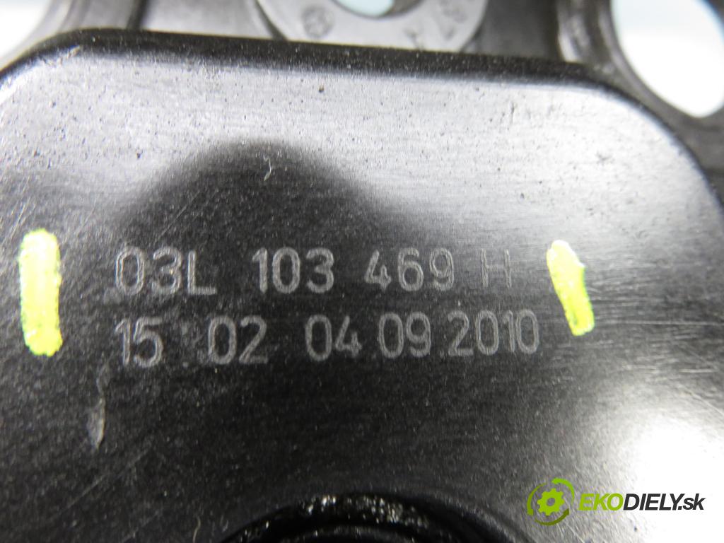 VW TOURAN (1T3) MINIVAN 2010 77,00 1.6 TDI - CAYC 1598,00 Kryt Ventilov 03L103469H