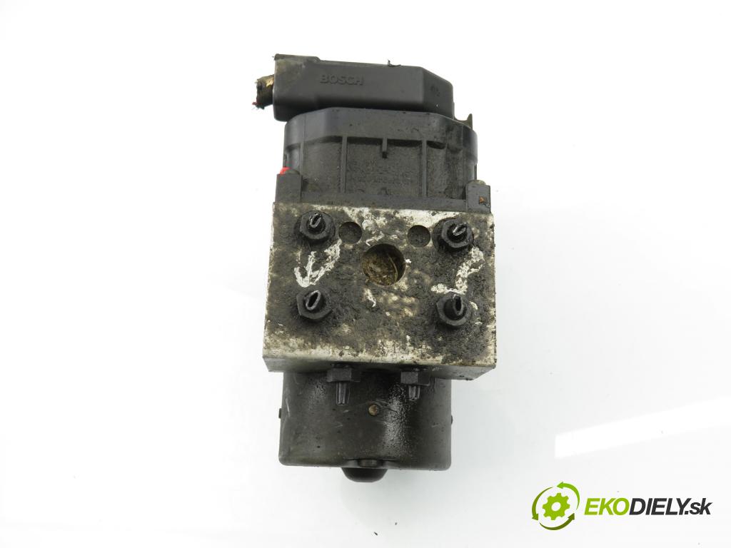 VW PASSAT B5 Variant (3B5) KOMBI 1999 74,00 1.6 - AHL 1595,00 Pumpa ABS 0273004281 (Pumpa ABS)