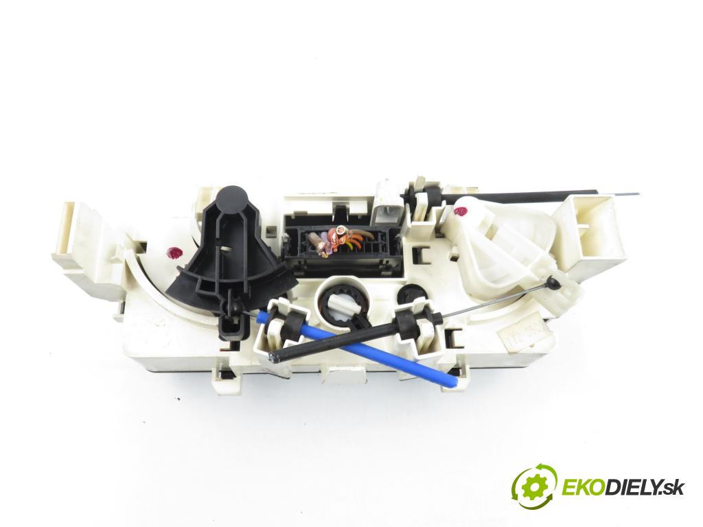 CITROEN C3 I (FC_) HB 2003 44,00 1.1 i - HFX (TU1A) 1124,00 Panel topení KLIMATIZACE: F664479W