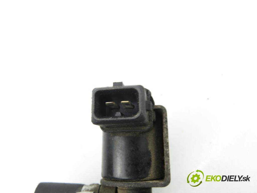 AUDI A3 (8L1) HB 2001 110,00 1.8 T - AGU 1781,00 ELEKTROVENTIL: VAKUUM: 058906263C