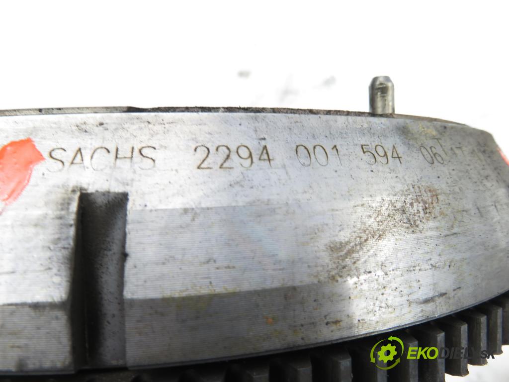 CITROEN C4 I (LC_) HB 2005 80,00 1.6 HDi- 9HZ (DV6TED4) 1560,00 Koleso dvojvrstvové 3082000539 ; 2294001594 ; 001094330