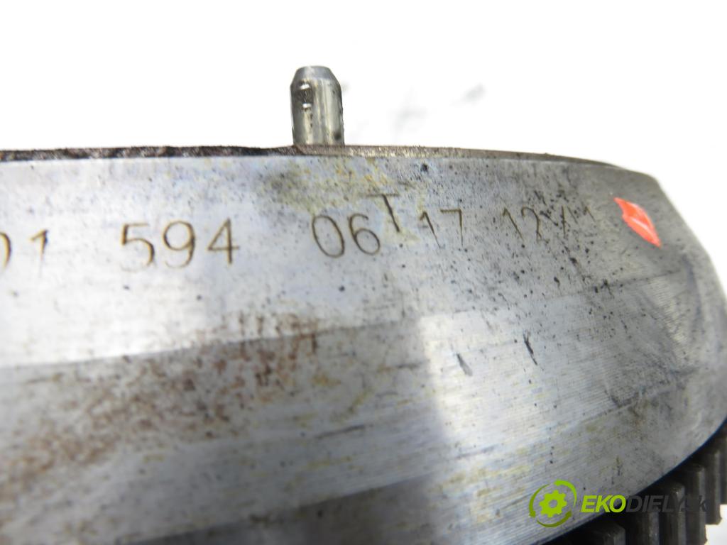 CITROEN C4 I (LC_) HB 2005 80,00 1.6 HDi- 9HZ (DV6TED4) 1560,00 Koleso dvojvrstvové 3082000539 ; 2294001594 ; 001094330