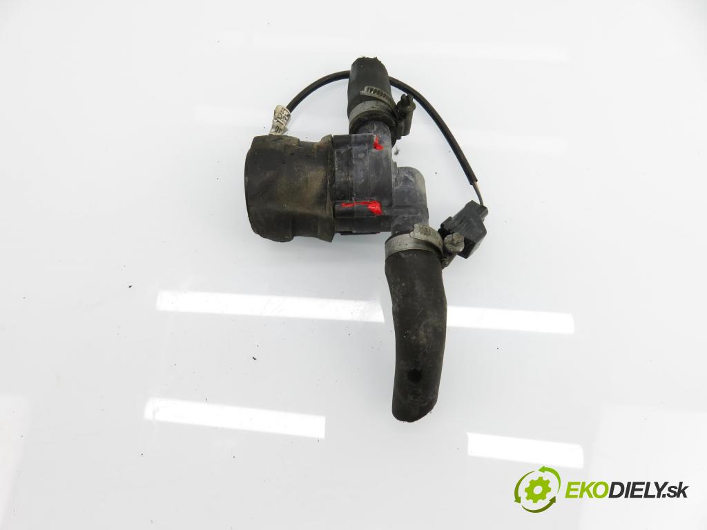 FORD S-MAX (WA6) MINIVAN 2014 147,00 2.2 TDCi - KNWA 2179,00 Pumpa vody elektrická 9017985A