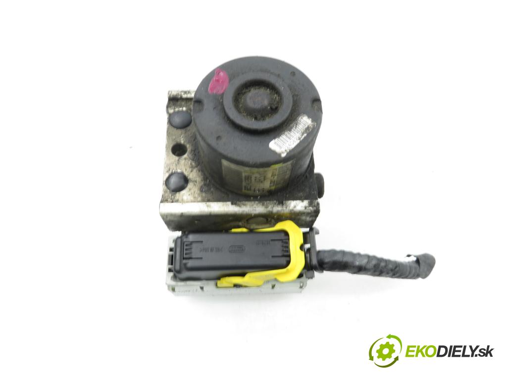 CITROEN C3 I (FC_) HB 2003 44,00 1.1 i - HFX (TU1A) 1124,00 Pumpa ABS 10097011083 ; 5WK84107 ; 9651412080 (Pumpa ABS)