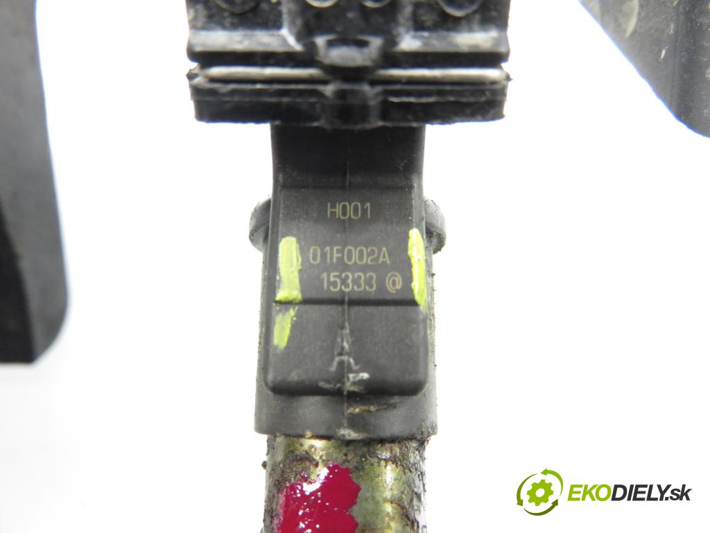 CITROEN C3 I (FC_) HB 2003 44,00 1.1 i - HFX (TU1A) 1124,00 Lišta vstrekovacia 01F002A ; 9628982980 ; 9628982980D (Vstrekovacia lišta)