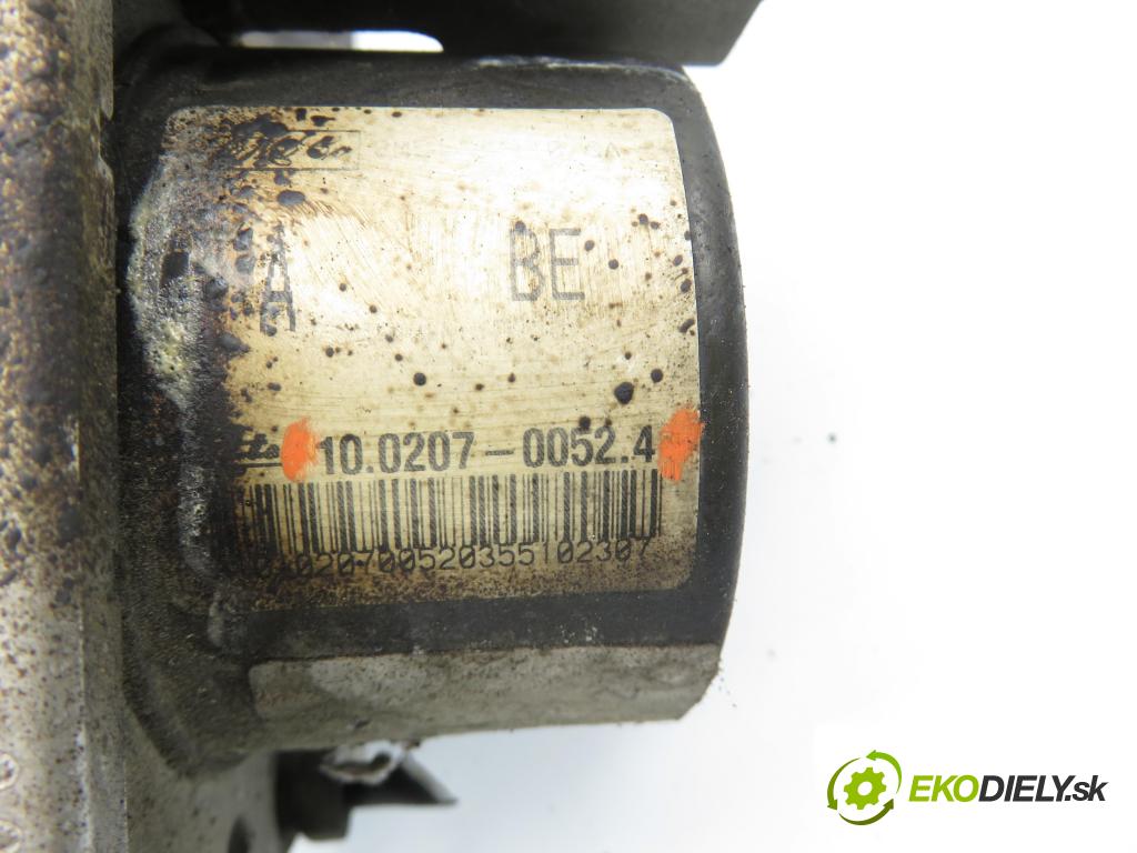 FORD FOCUS C-MAX (DM2) MINIVAN 2005 80,00 1.6 TDCi - G8DB 1560,00 Pumpa ABS 10097001103 ; 5WK84103 ; 10020700524 (Pumpa ABS)