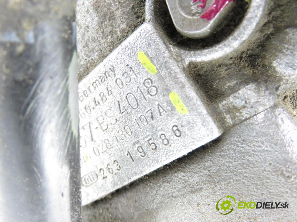 VW TRANSPORTER IV Platforma / podwozie (70E, 70L, 70M, 7DE, 7DL KABINA/PLATFORMA 1994 45,00 1.9 D - 1X 1896,00 Pumpa vstrekovacia 028130107A ; 0460484031 (Vstrekovacie čerpadlo)