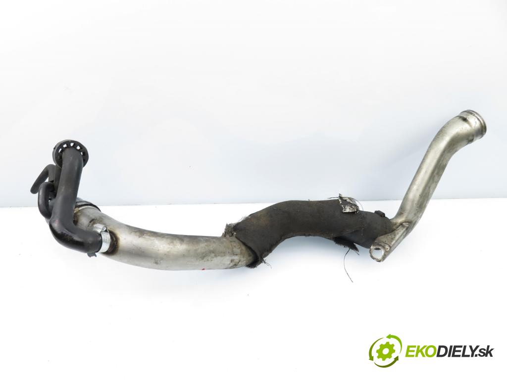 AUDI A3 (8L1) HB 2001 110,00 1.8 T - AGU 1781,00 Rúra intercoolera turba 06A145894