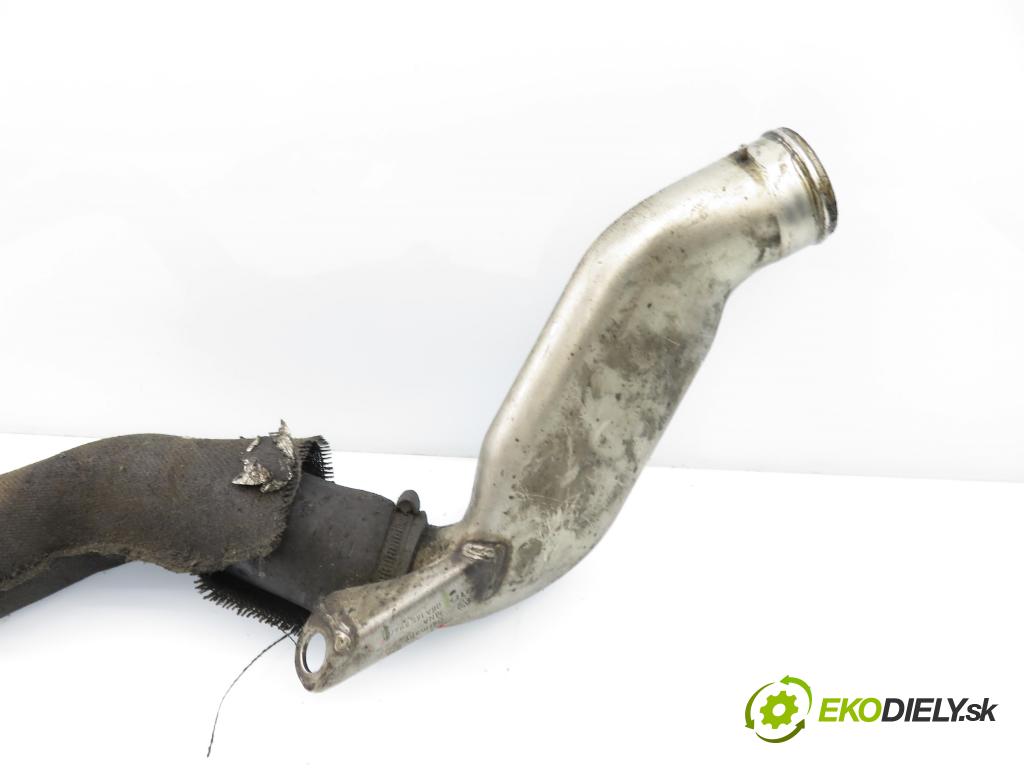 AUDI A3 (8L1) HB 2001 110,00 1.8 T - AGU 1781,00 Rúra intercoolera turba 06A145894