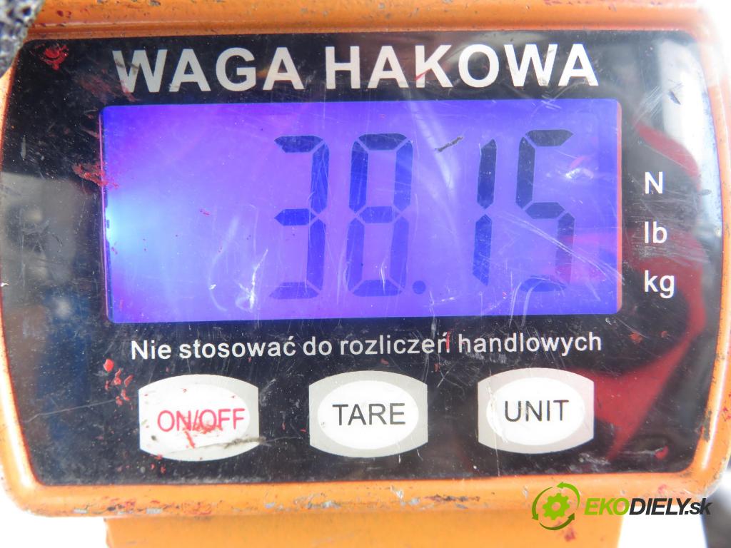 SKODA SUPERB I (3U4) SEDAN 2007 85,00 1.9 TDI - BPZ 1896,00 Výstuha zadná ABS