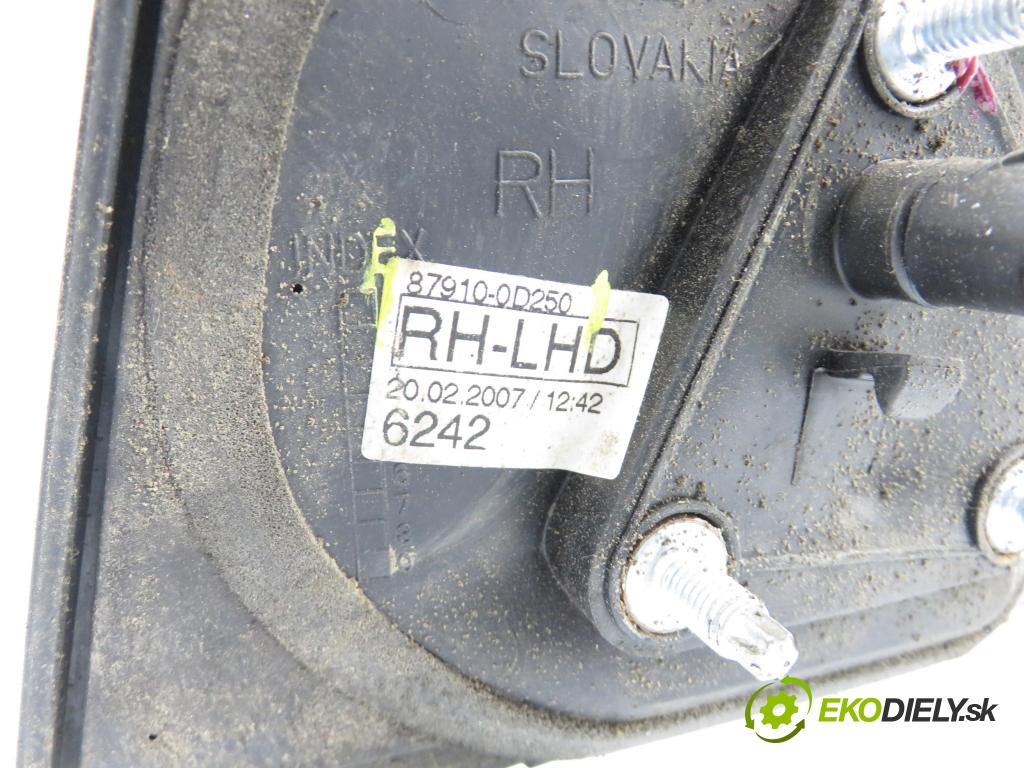 TOYOTA YARIS (_P9_) HB 2008 51,00 1.0 VVT-i (KSP90_) - 1KR-FE 998,00 zpětné zrcátko 879100D250