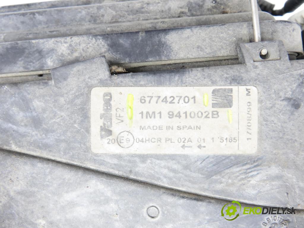 SEAT TOLEDO II (1M2) SEDAN 2001 74,00 1.6 - AKL 1595,00 světlo PP 1M1941002B ; 67742701