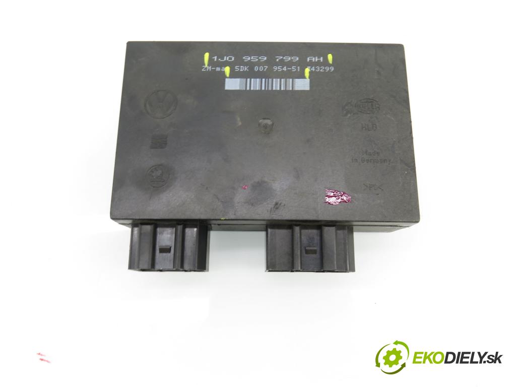 SEAT TOLEDO II (1M2) SEDAN 2001 74,00 1.6 - AKL 1595,00 MODUL komfortu 1J0959799AH ; 5DK00795451