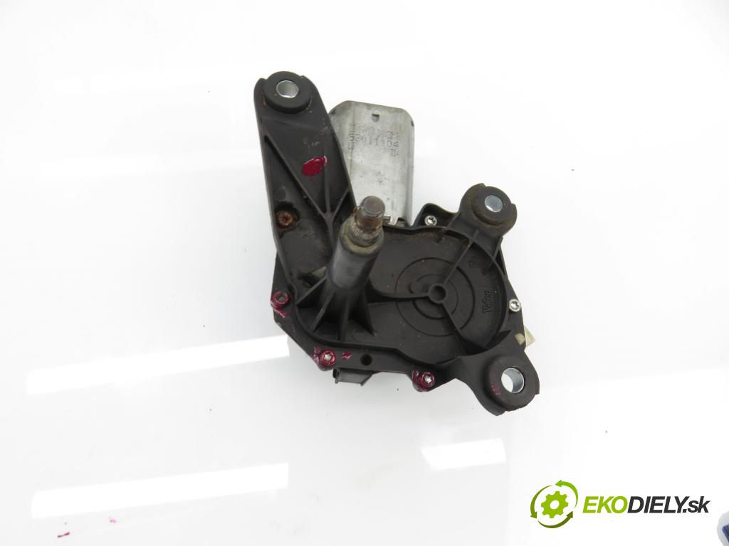 OPEL MERIVA A nadwozie wielkoprzestrzenne (MPV) (X03) MINIVAN 2004 74,00 1.7 CDTI 100 - Z 17 DTH 1686,00 Motorček stierače zadné 09132802 ; 53011112