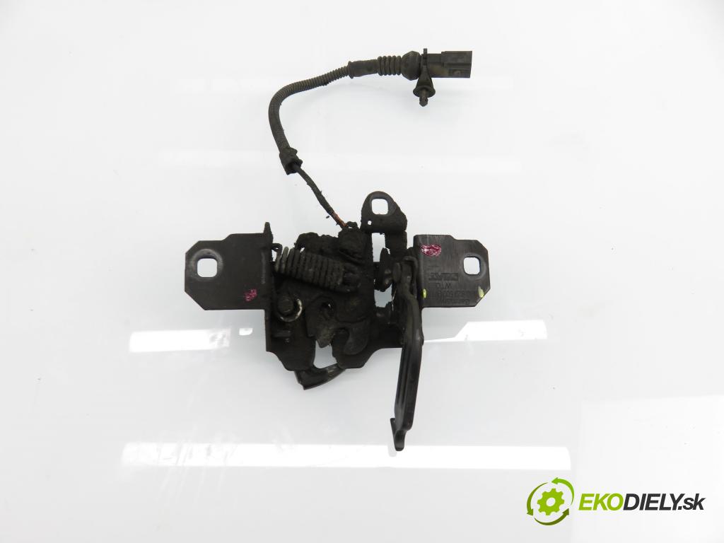 SEAT TOLEDO II (1M2) SEDAN 2001 74,00 1.6 - AKL 1595,00 zámok kapoty 1M0823503B ; 1M0823503C