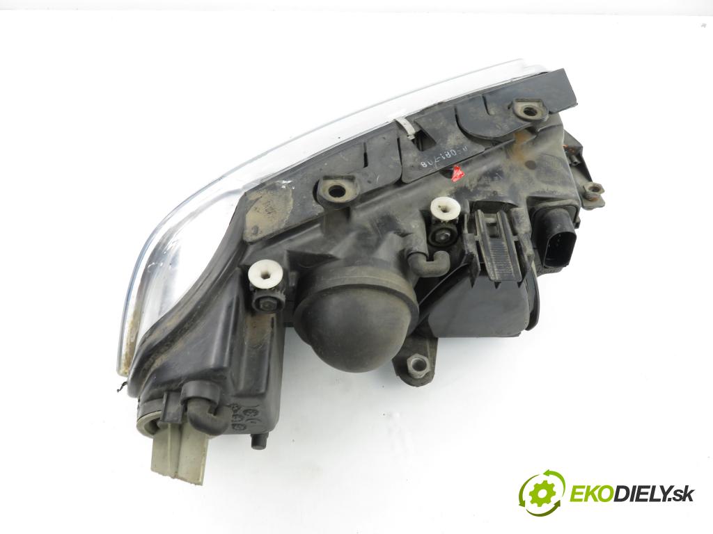 VW PASSAT B5.5 Variant (3B6) KOMBI 2003 96,00 1.9 TDI - AVF 1896,00 Svetlo LP