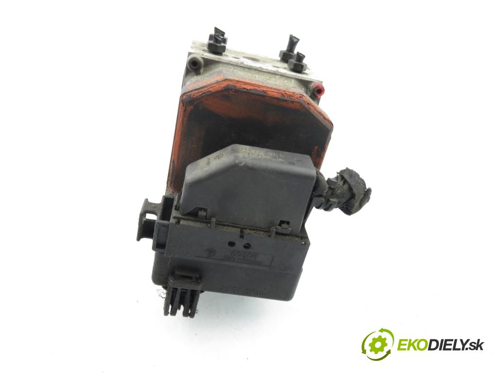 AUDI A4 Avant (8D5, B5) KOMBI 2001 85,00 1.9 TDI - AJM 1896,00 Pumpa ABS 0273004573 ; 0265220621 ; 3B0614111 (Pumpa ABS)