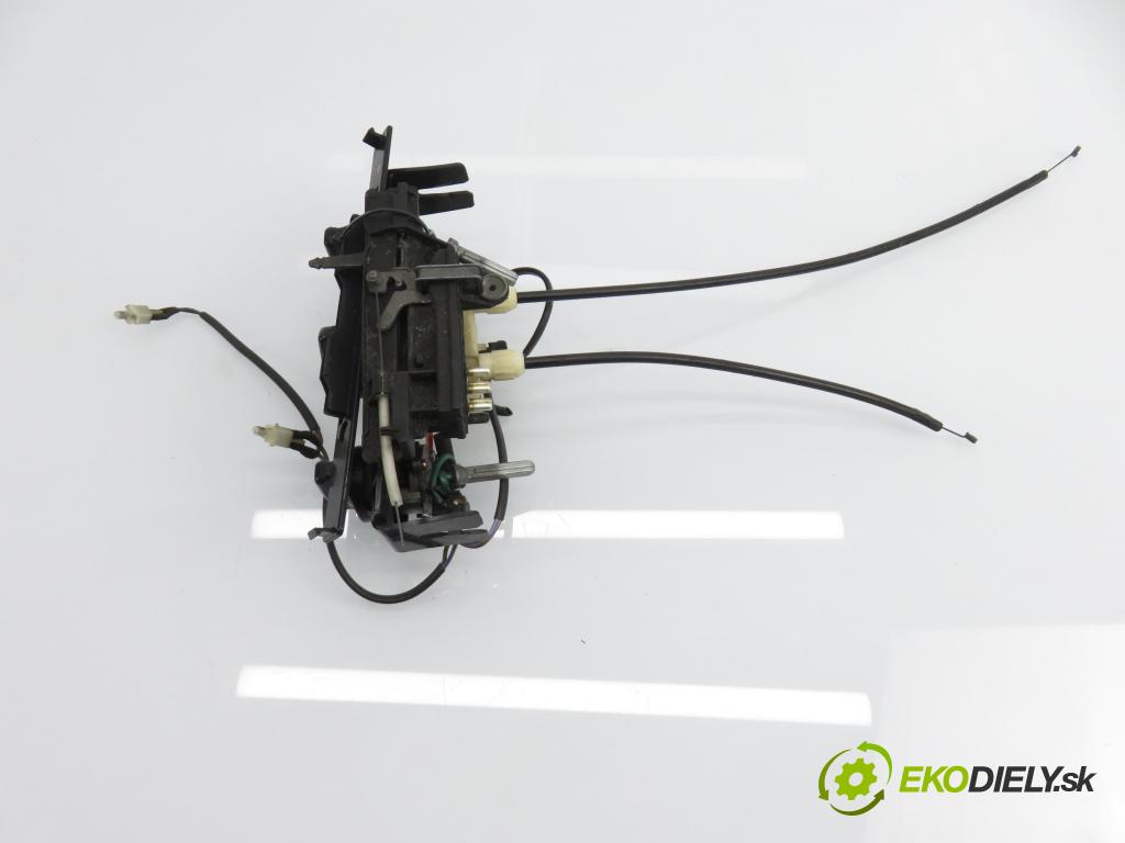 MERCEDES-BENZ 190 (W201) SEDAN 1984 54,00 190 D (201.122) - OM 601.921 2197,00 Panel kúrenia