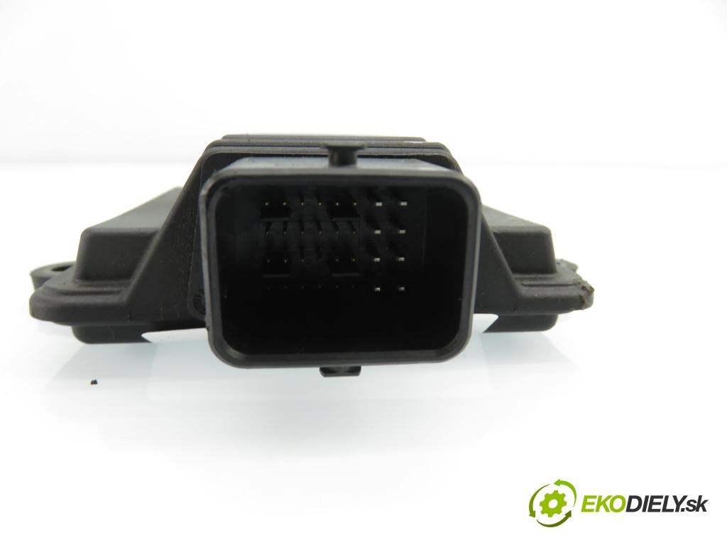 RENAULT MEGANE II Kombi (KM0/1_) KOMBI 2005 75,00 1.6 16V - K4M 768 1598,00 Riadiaca jednotka LPG 67R0170009