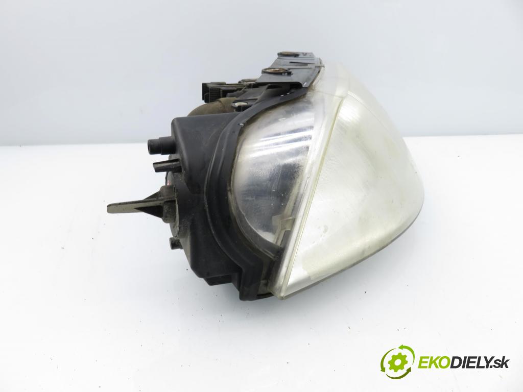 VW PASSAT B5.5 Variant (3B6) KOMBI 2001 96,00 1.9 TDI - AVF 1896,00 Svetlo PP