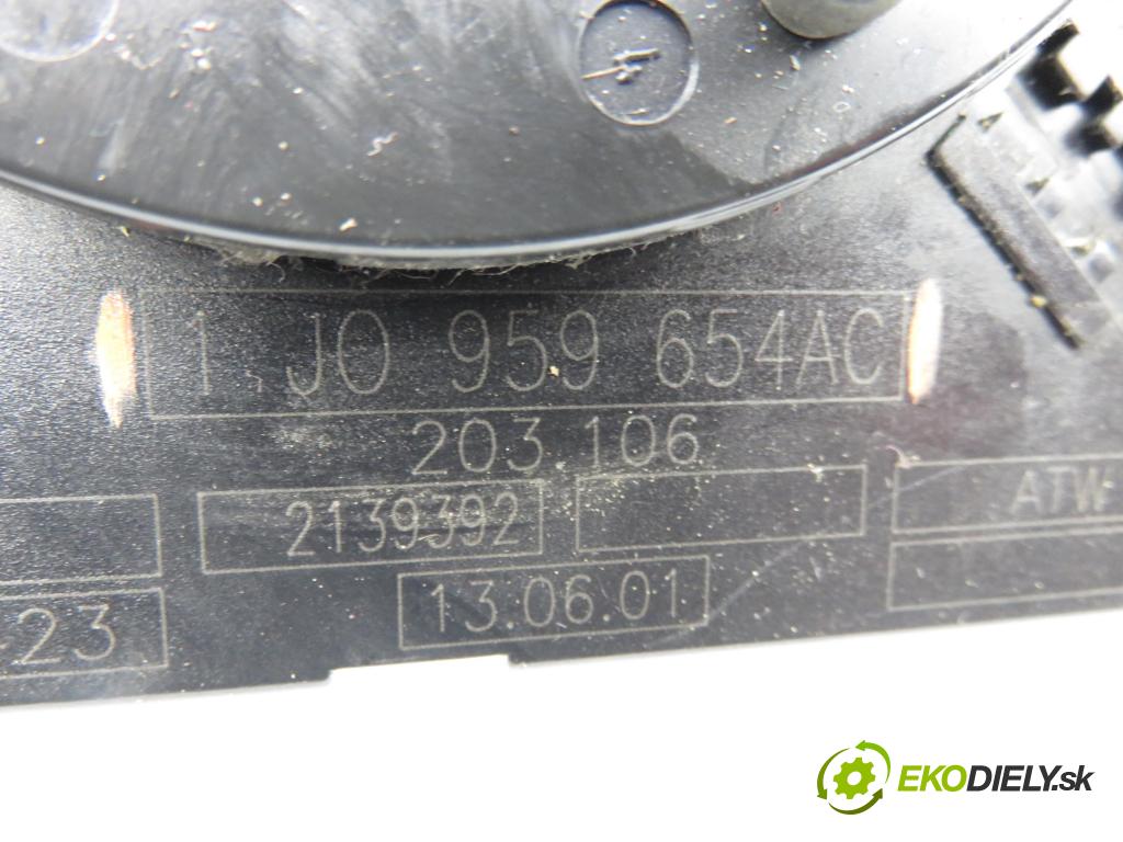VW PASSAT B5.5 Variant (3B6) KOMBI 2001 96,00 1.9 TDI - AVF 1896,00 PÁSKA: air BAG 1J0959654AC