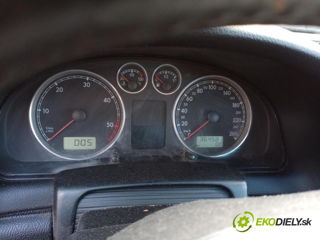 VW PASSAT B5.5 Variant (3B6) KOMBI 2001 96,00 1.9 TDI PD 130 - AVF 1896,00 Prístrojovka elektrický 3B0920826A