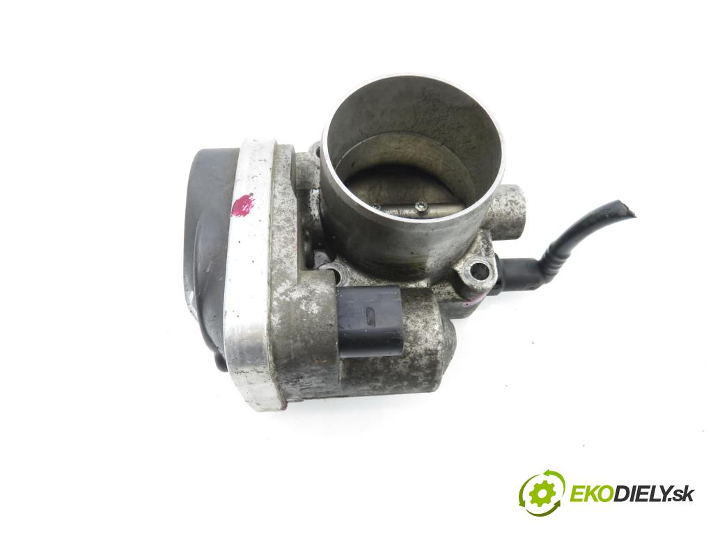 RENAULT MEGANE II Kombi (KM0/1_) KOMBI 2005 75,00 1.6 16V - K4M 768 1598,00 škrtíci klapka 8200190230 ; 8200171134B ; 408238827002 (Škrticí klapka)
