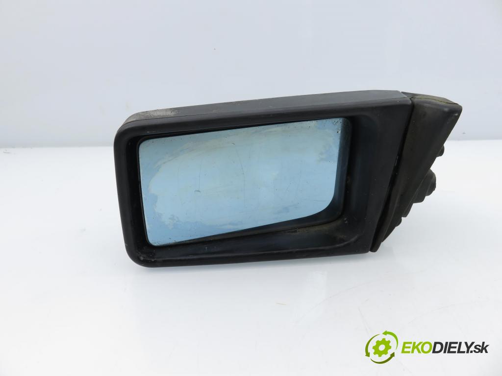 MERCEDES-BENZ 190 (W201) SEDAN 1984 54,00 190 D (201.122) - OM 601.921 2197,00 zpětné zrcátko 