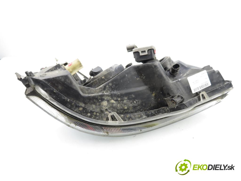 OPEL ASTRA G Kombi (T98) KOMBI 1998 55,00 1.6 - X 16 SZR 1598,00 Svetlo LP
