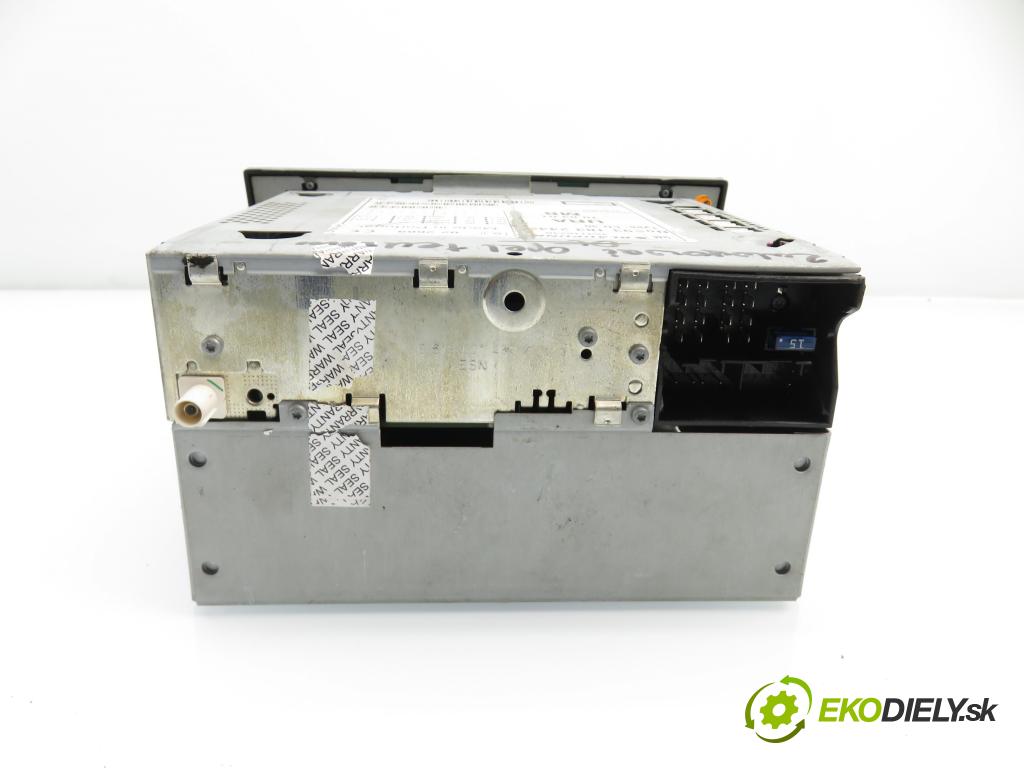 OPEL CORSA C (X01) HB 2004 74,00 1.7 CDTI - Z 17 DTH 1686,00 RADIO CD 93183244
