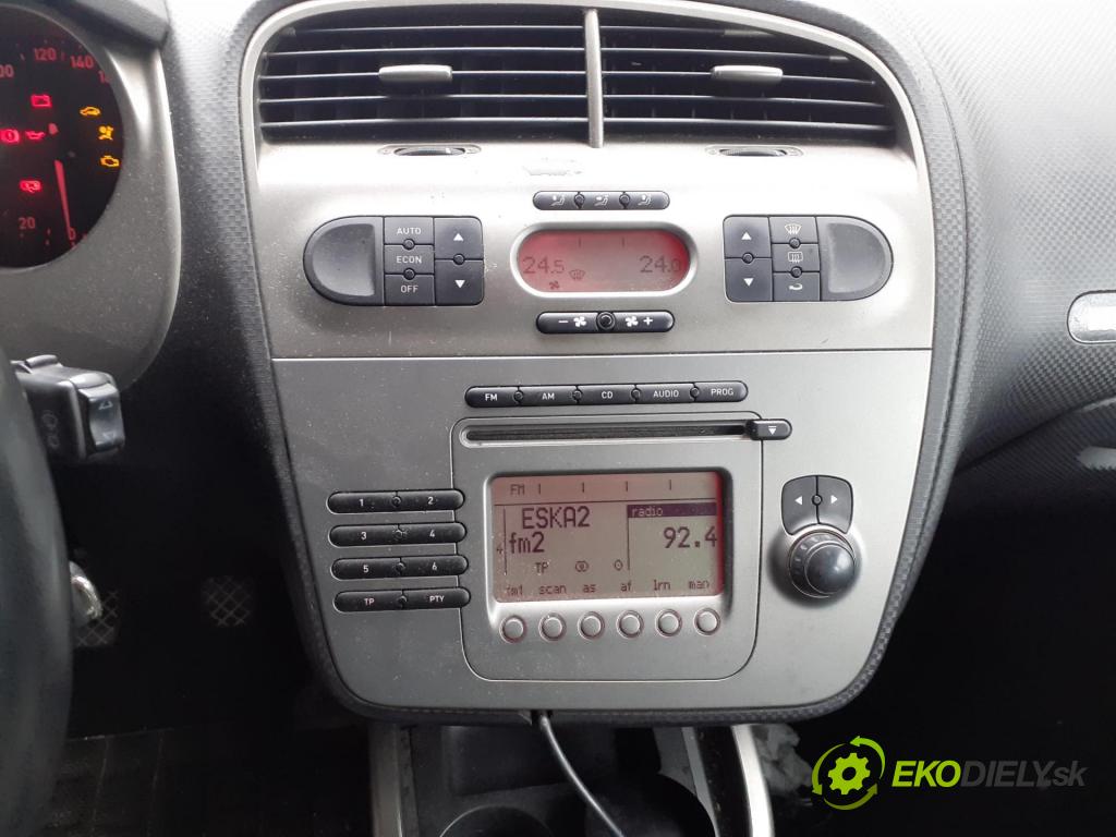 SEAT ALTEA (5P1) HB 2005 77,00 1.9 TDI PD 105 - BXE 1896,00 RADIO CD 5P10351521GZ